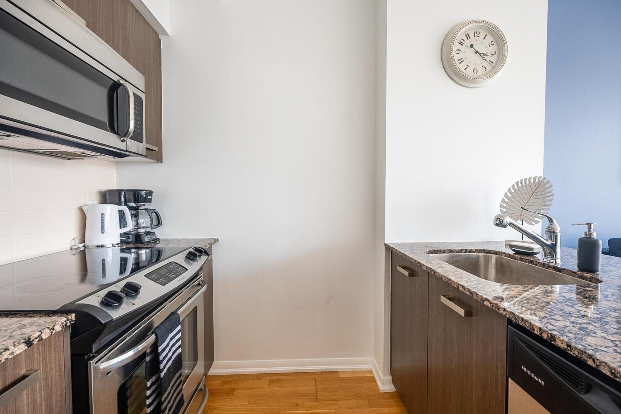 Globalstay. Burano Condos In Downtown Торонто Екстер'єр фото